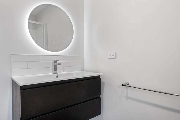 3 Crossley Avenue Woodend_8