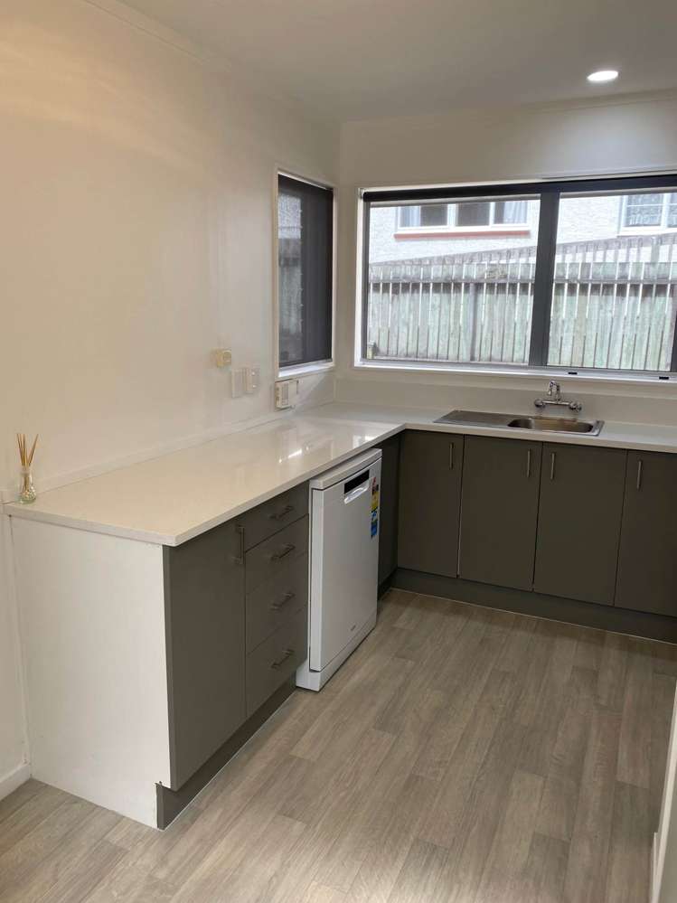 2/15 East Street Papakura_2