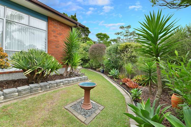 5 Totara Views Drive Red Beach_24