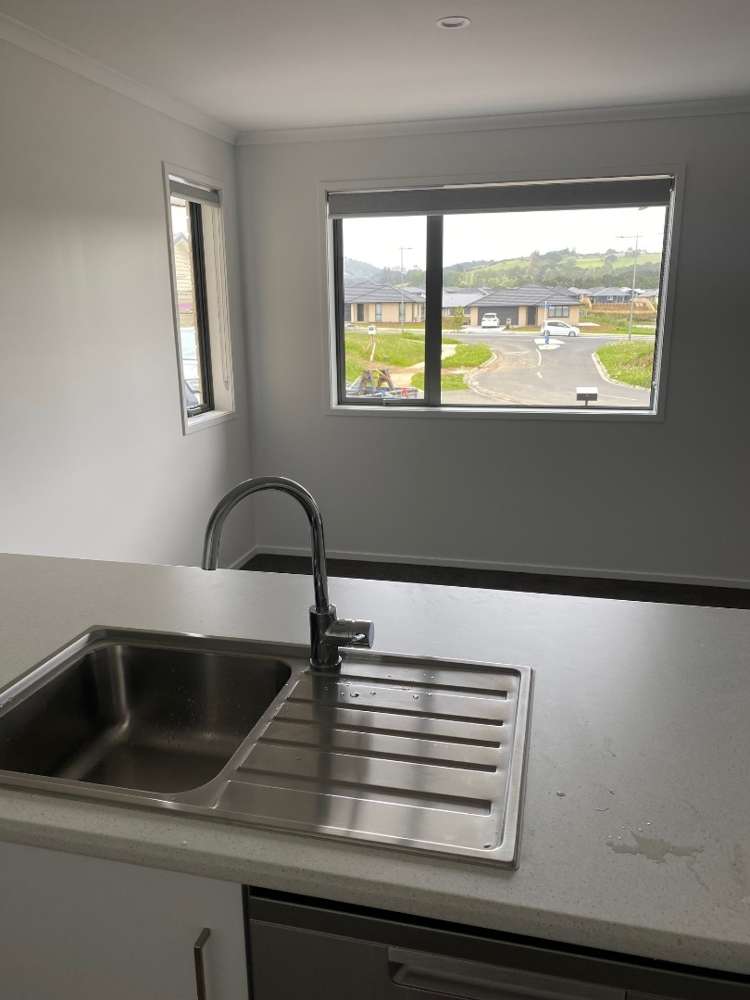 25 Cascade Crescent Tikipunga_5