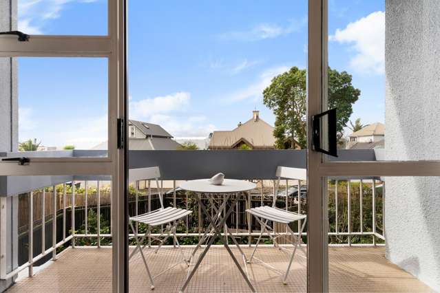 8/18 Arthur Street Freemans Bay_2
