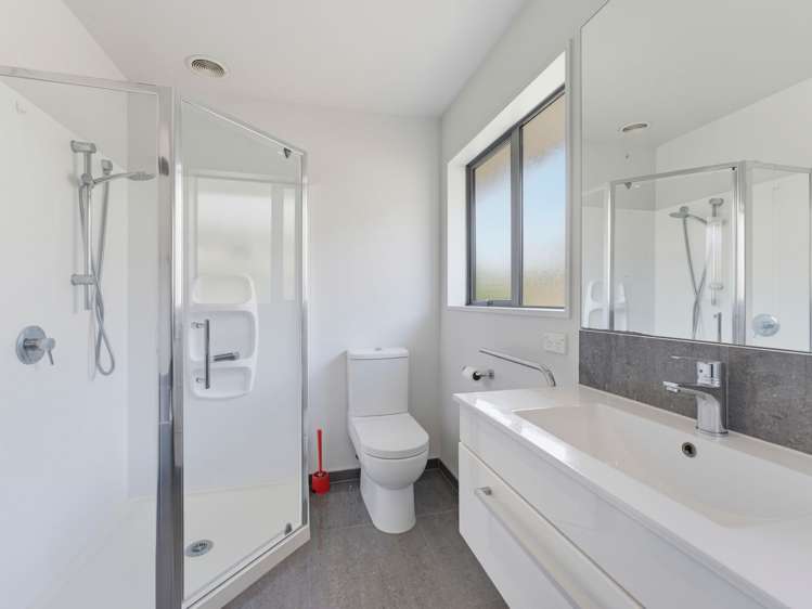 17 Charente Way Yaldhurst_11