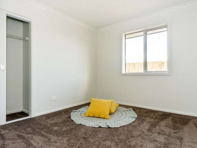 2 Fortis Place Lytton West_14