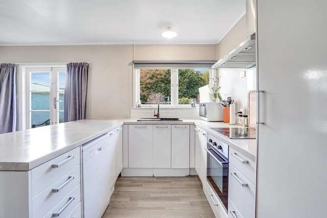 82 Knighton Road Hillcrest_2