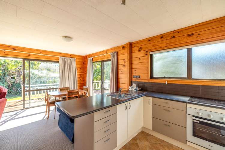 1 Ocean Road Surfdale_6