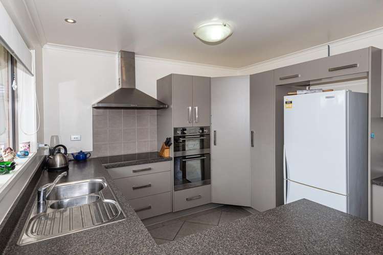 3 Scotia Place Te Kamo_13