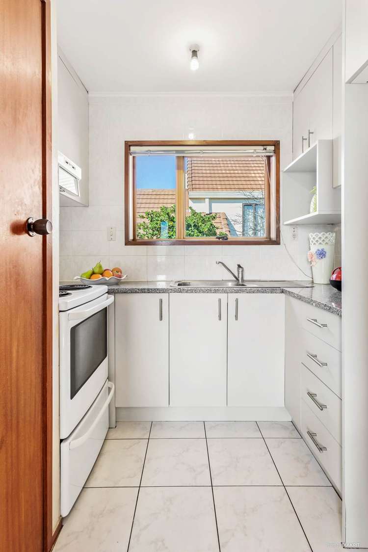 1/107 Donovan Street Blockhouse Bay_6