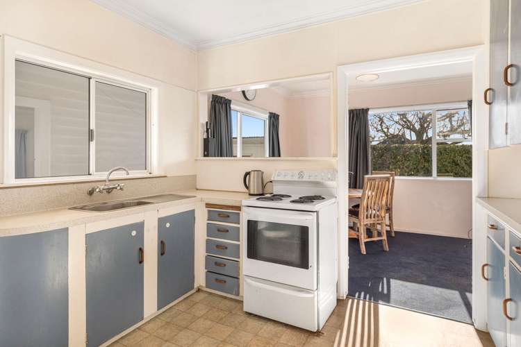 51 Parker Avenue Levin_2