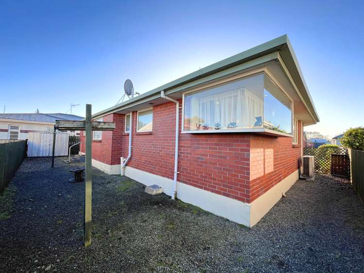 27 Avenal Street Avenal_14