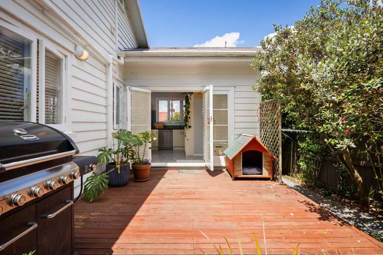 18 Vinter Terrace Mount Albert_12