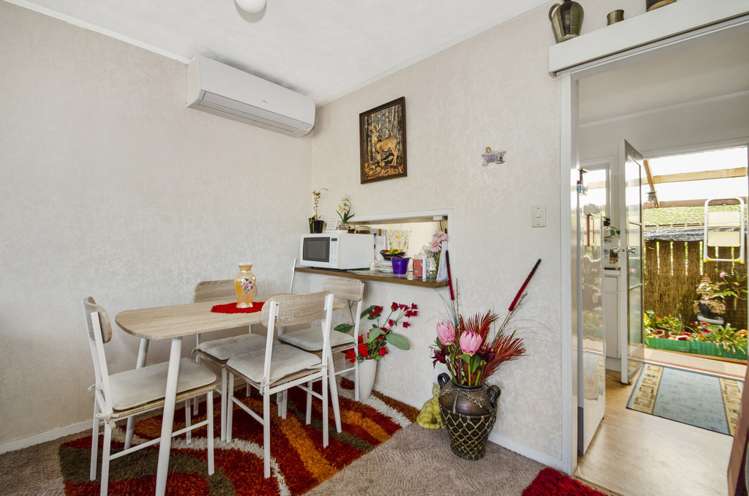 2/78 Alfriston Road Manurewa_4