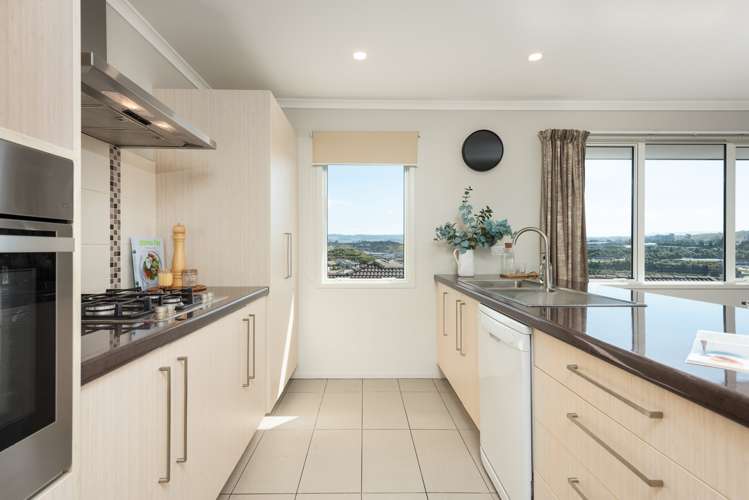 5 Carex Close Pyes Pa_8