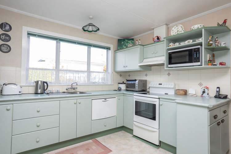 10 Thyra Street Dannevirke_7