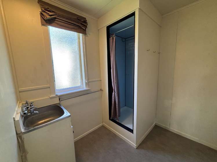 77 Lincoln Road Springvale_12