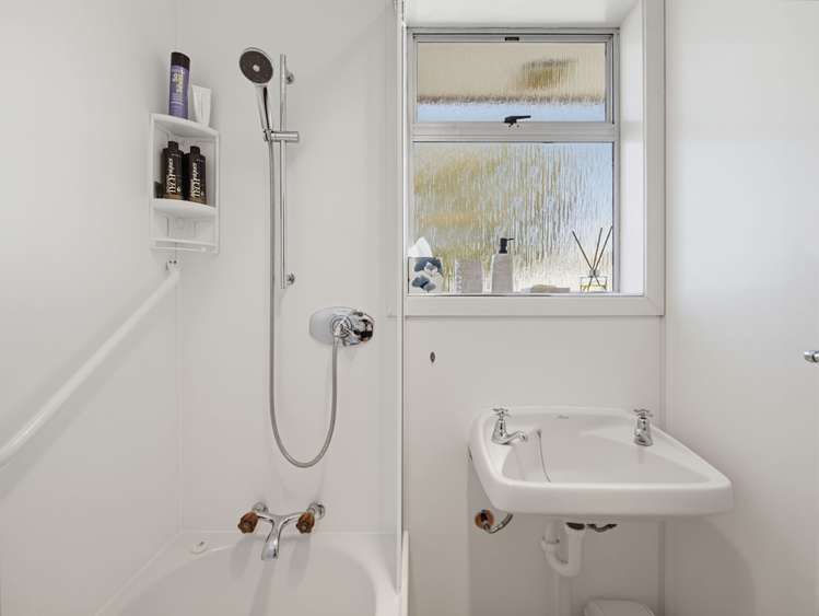 3 Opal Place Chartwell_12