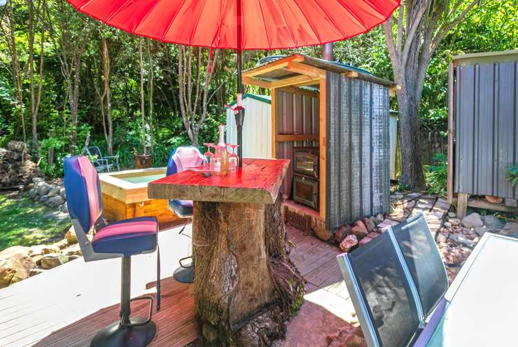 15 Pohue Creek Road Waiomu_7