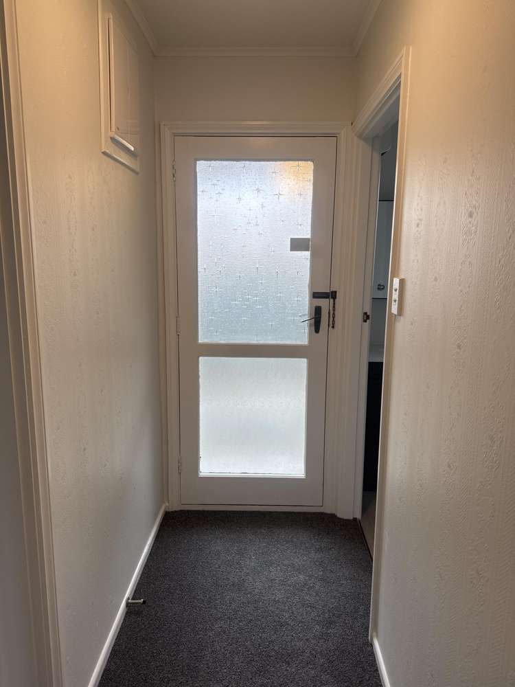 2/260 Moore Street Ashburton_10