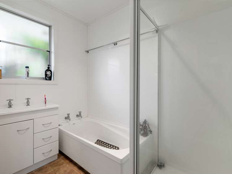 165 Budge Street Riversdale_13