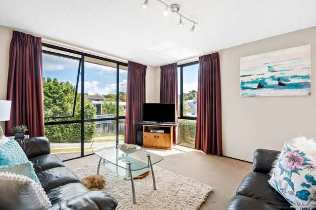 2/668 Beach Road Browns Bay_4