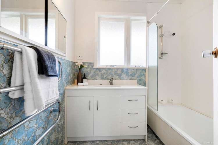 22 Kayeleen Place Cockle Bay_13