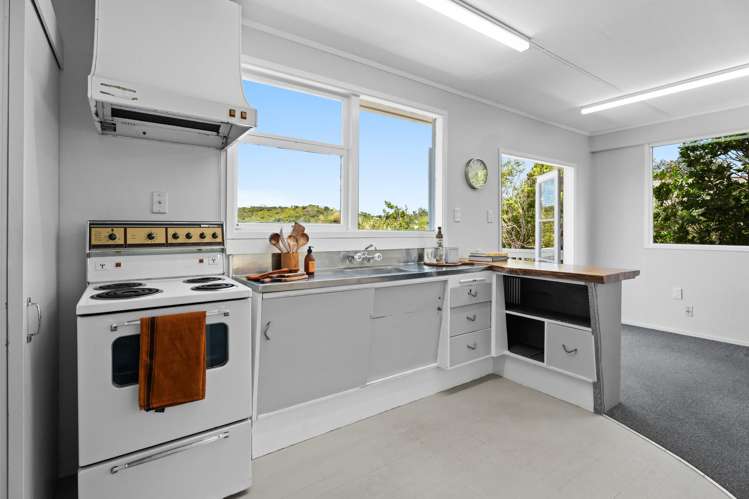 142 Ocean View Road Oneroa_27