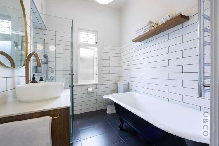 56 Queen Street Riverhead_20