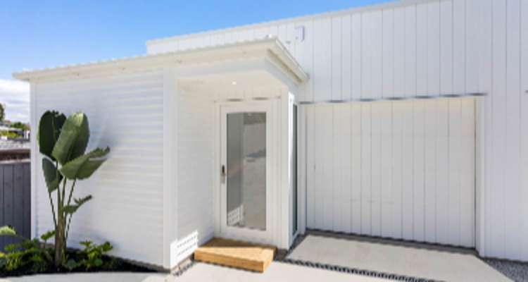 281a East Coast Road_0