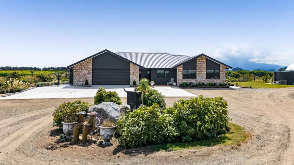 661 Manaia Road_0