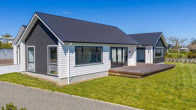Brand new luxury living awaits!