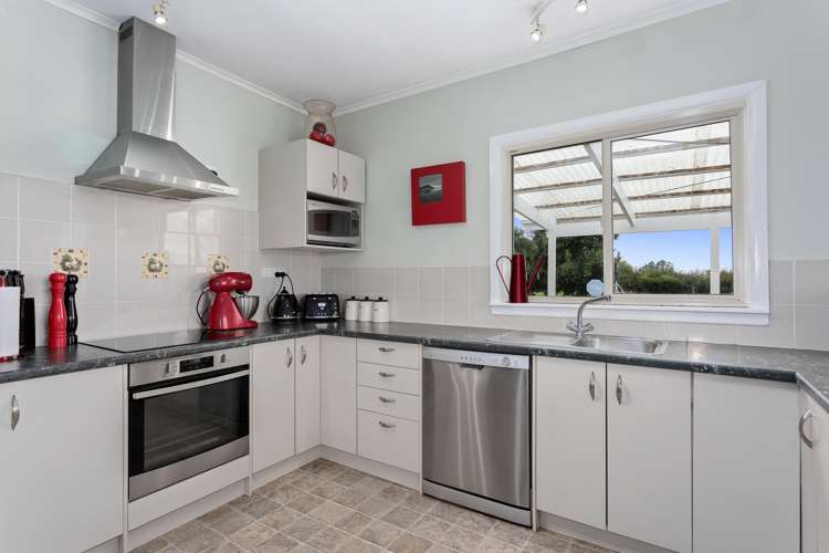 417 Matata Road Matata_7