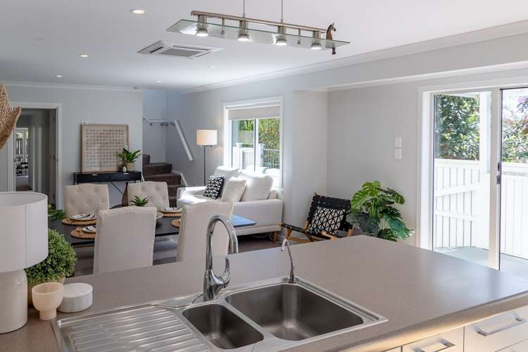 26 Fairburn Place Leamington_4