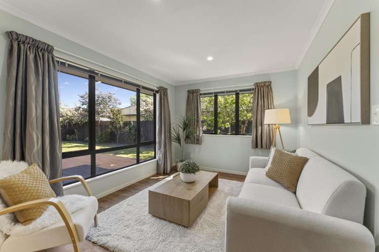 16 Bottle Lake Drive Parklands_4