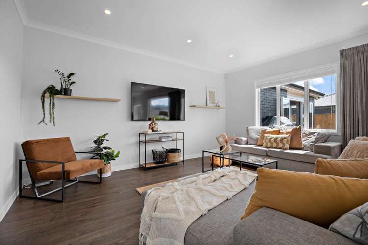 2 Fred White Drive Kumeu_19