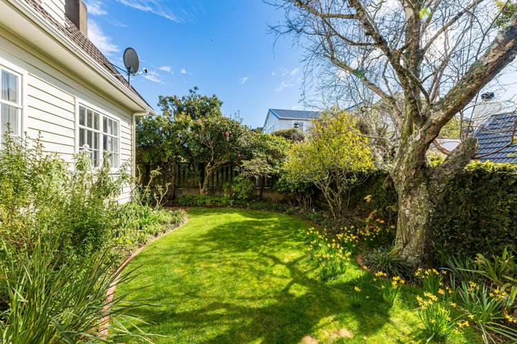 43 Simla Crescent Khandallah_28