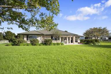 68D Tuparekura Road, South Head_4