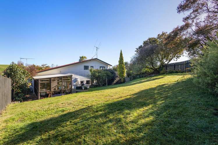 4 Montgomery Crescent_5