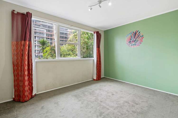 182 Lake Road Northcote_9