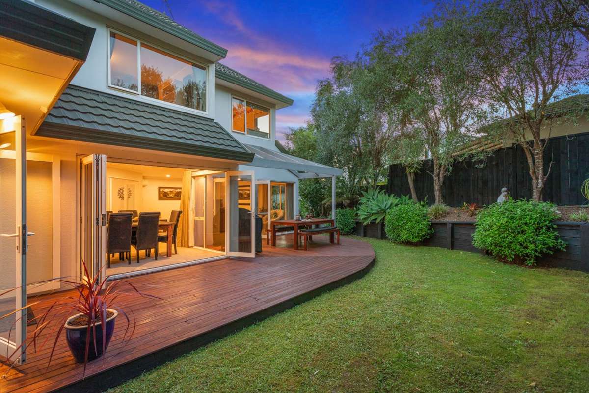 22 Reflection Drive_1