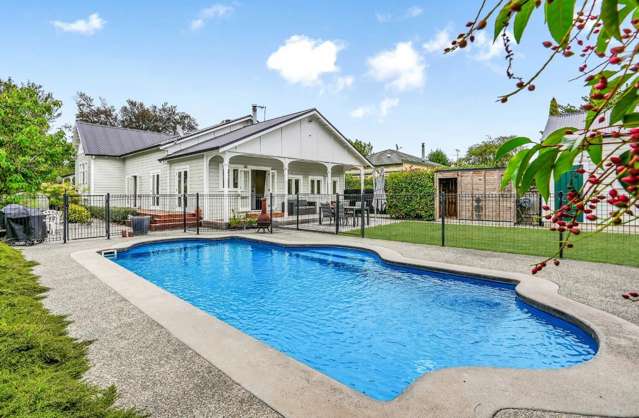 Stunning 4-Bedroom Villa on Masterton's West Side!