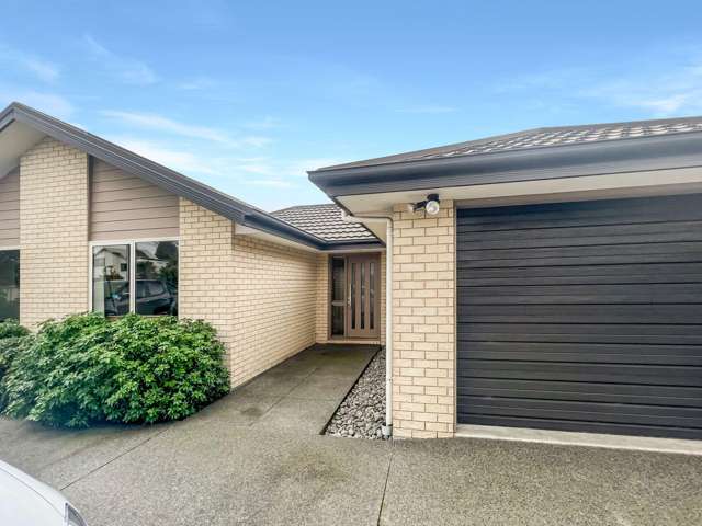 RICCARTON - STUDENT ACCOMMODATION 2027 - 6 BEDROOMS, 2 BATHROOMS