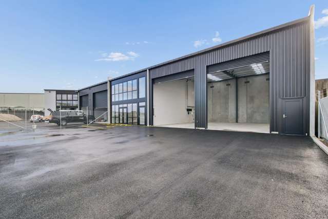 1/6 Market Place Papamoa_4