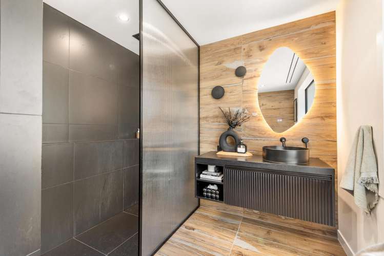 5 Romney Place Gore_17