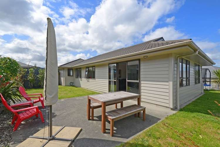 18 Ronald Scott Grove Riverstone Terraces_1