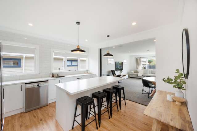 Fabulously On-Trend & Four Bedroom