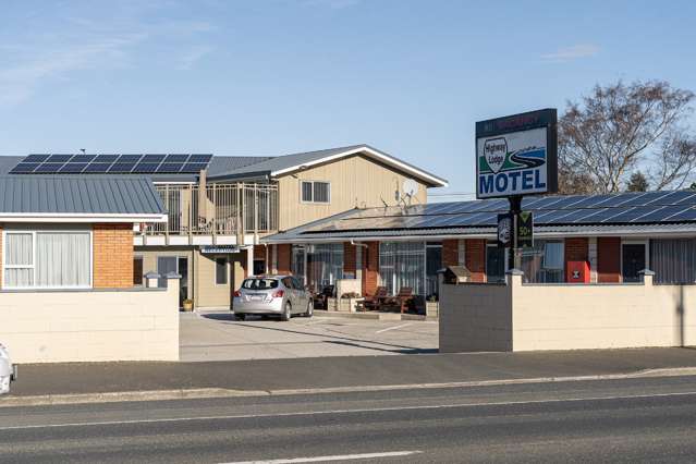 18 unit - FHGC Motel - Tranquil Balclutha