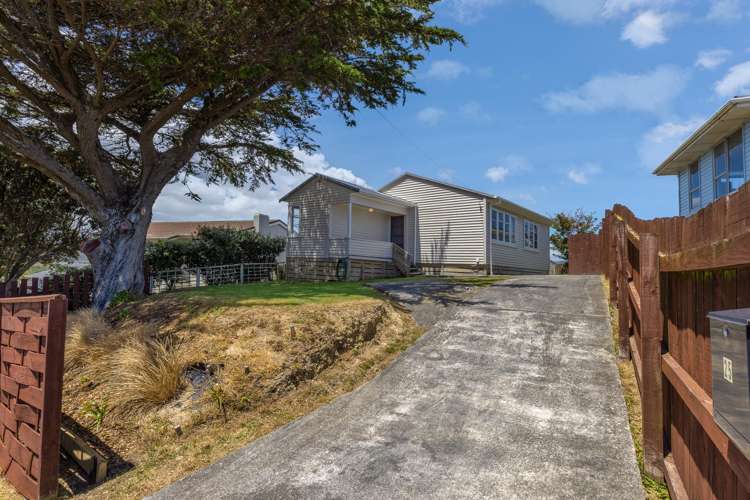 25 Tuki Street Tītahi Bay_13