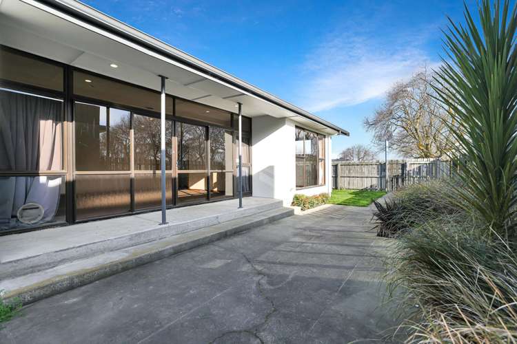 17 Mona Square Ashburton_24