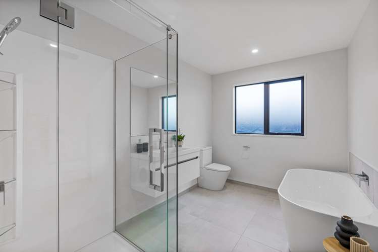 2/10 Farquhars Road Redwood_11