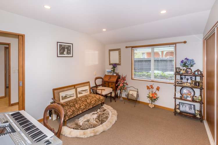 56 Millstream Drive Lincoln_22