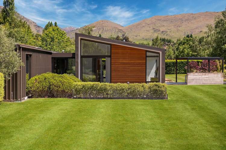 241 Tucker Beach Road Queenstown_21
